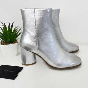 NEW Alias Mae Zulu Silver Leather Metallic Bootie 